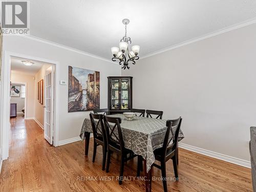 40 Wintergreen Rd, Toronto, ON - Indoor Photo Showing Dining Room