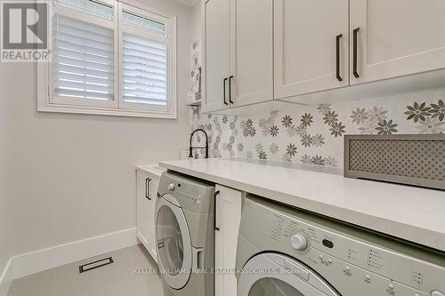4255 Kane Crescent, Burlington, ON - Indoor Photo Showing Laundry Room