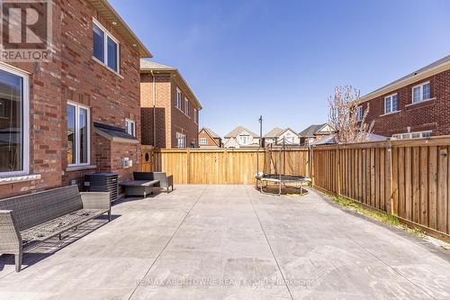 444 Downes Jackson Hts, Milton, ON - Outdoor With Exterior