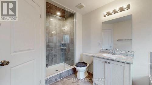 44 Brixham Lane, Brampton, ON - Indoor Photo Showing Bathroom