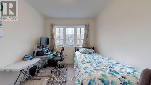 44 Brixham Lane, Brampton, ON - Indoor Photo Showing Bedroom