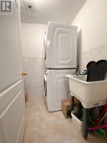 #202 -3351 Cawthra Rd, Mississauga, ON - Indoor Photo Showing Laundry Room