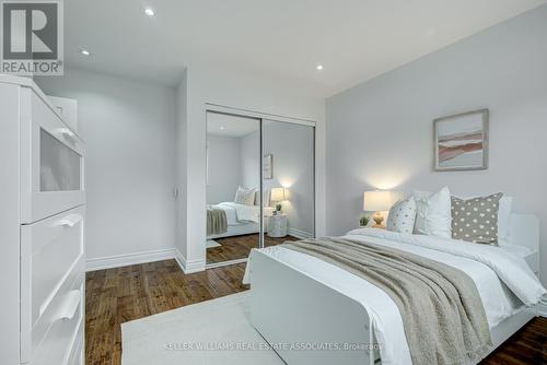 1113 Mcbride Ave, Mississauga, ON - Indoor Photo Showing Bedroom