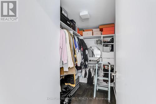 815 - 1 Gloucester Street, Toronto, ON - Indoor With Storage
