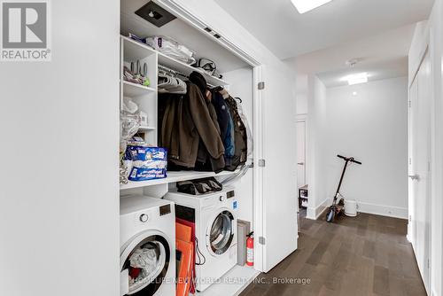 815 - 1 Gloucester Street, Toronto, ON - Indoor Photo Showing Laundry Room