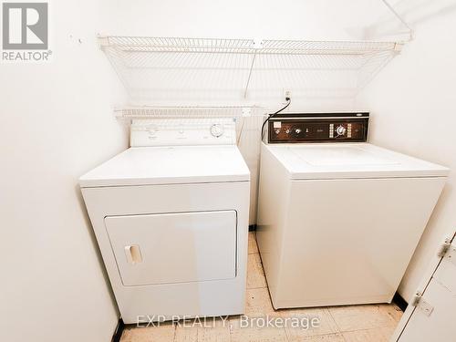 #1704 -270 Scarlett Rd, Toronto, ON - Indoor Photo Showing Laundry Room