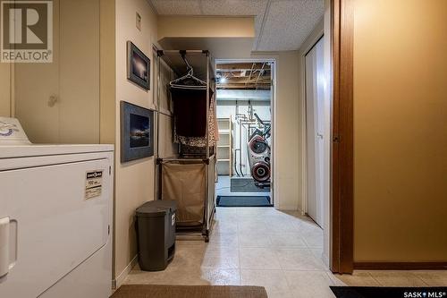 23 455 Pinehouse Drive, Saskatoon, SK - Indoor Photo Showing Laundry Room