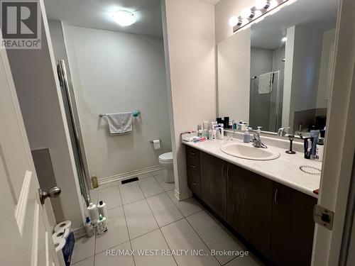 85 Riverwalk Dr, Hamilton, ON - Indoor Photo Showing Bathroom