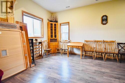1871 County Rd 46 Rd, Kawartha Lakes, ON - Indoor Photo Showing Other Room