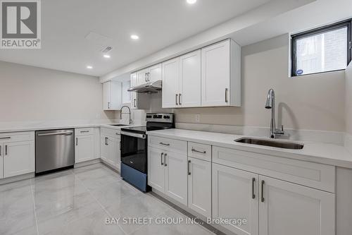 Lower - 274 Timothy Court, Mississauga, ON - Indoor Photo Showing Kitchen