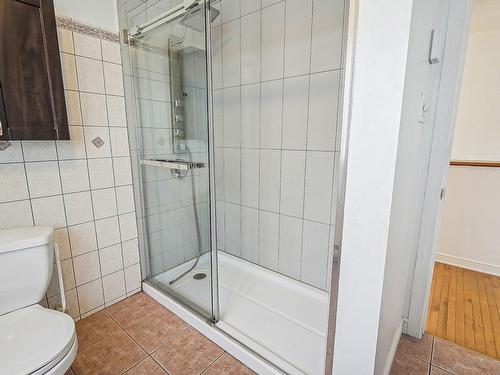 Bathroom - 146 Rue St-Jacques, Gatineau (Hull), QC - Indoor Photo Showing Bathroom
