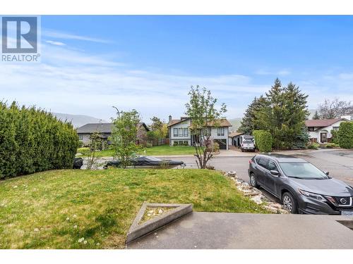 2912 Heritage Place, Vernon, BC - Outdoor