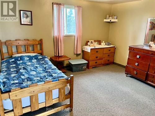 1073 Airport Road, Faraday, ON - Indoor Photo Showing Bedroom