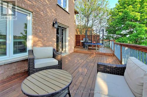 158 Chambers Cres, Newmarket, ON - Outdoor With Deck Patio Veranda With Exterior