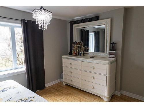 Chambre Ã  coucher principale - 42 Rue Hamelin, Lachute, QC - Indoor Photo Showing Bedroom