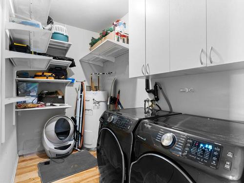 Salle de lavage - 3-2035 Av. Letourneux, Montréal (Mercier/Hochelaga-Maisonneuve), QC - Indoor Photo Showing Laundry Room