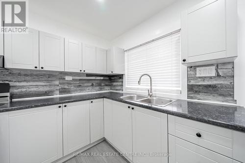 126 Haig Street, St. Catharines, ON - Indoor Photo Showing Kitchen With Double Sink