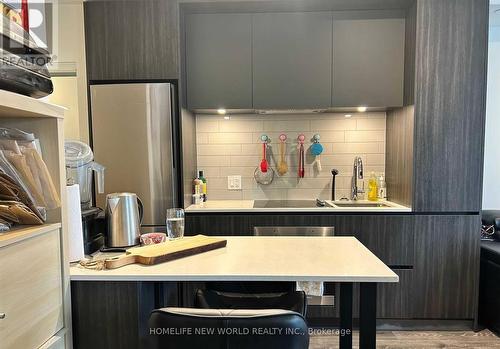 802 - 34 Tubman Avenue, Toronto, ON - Indoor Photo Showing Kitchen With Upgraded Kitchen