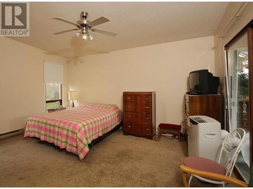 1712 Signal Point Road, Williams Lake, BC - Indoor Photo Showing Bedroom