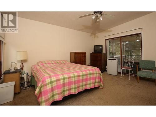 1712 Signal Point Road, Williams Lake, BC - Indoor Photo Showing Bedroom