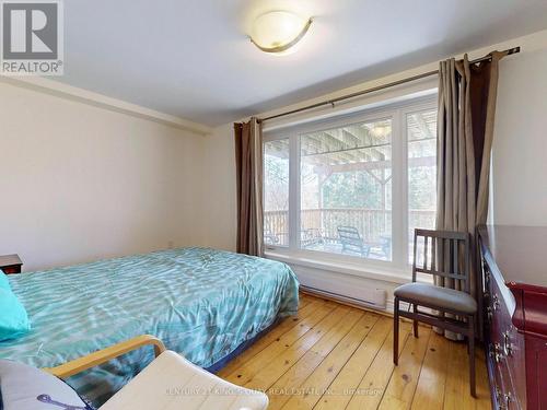 108 Riverbank Drive, Georgina, ON - Indoor Photo Showing Bedroom