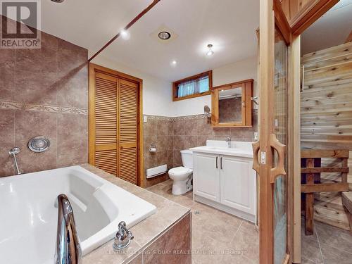 108 Riverbank Drive, Georgina, ON - Indoor Photo Showing Bathroom