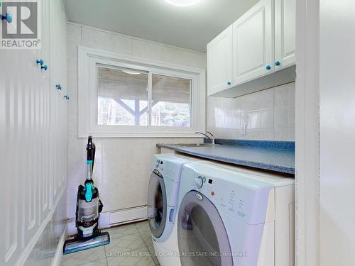 108 Riverbank Drive, Georgina, ON - Indoor Photo Showing Laundry Room