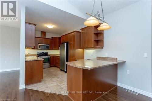 6 - 2295 Kains Road, London, ON - Indoor Photo Showing Kitchen