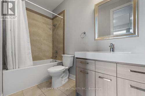 503 - 150 Main Street W, Hamilton, ON - Indoor Photo Showing Bathroom
