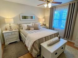 Master bedroom - 