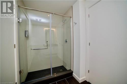 741 King Street W Unit# 1801, Kitchener, ON - Indoor Photo Showing Bathroom