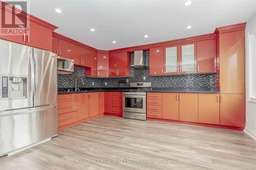Upper - 44 Malta Street, Toronto, ON - Indoor Photo Showing Kitchen With Stainless Steel Kitchen