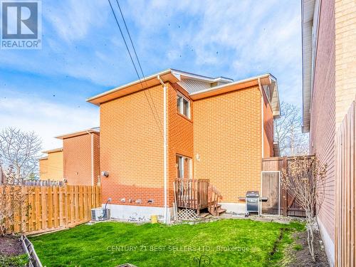178 Queen Street W, Mississauga, ON - Outdoor With Exterior