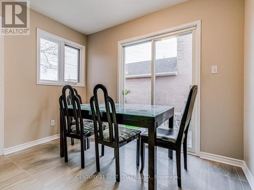 178 Queen Street W, Mississauga, ON - Indoor Photo Showing Dining Room