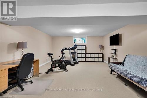 6517 Beattie Street, London, ON - Indoor Photo Showing Gym Room