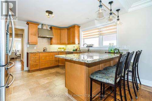 14 Hampshire Heights, Toronto, ON - Indoor Photo Showing Kitchen With Stainless Steel Kitchen With Upgraded Kitchen