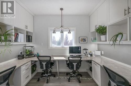 231 Pebblecreek Walk, London, ON - Indoor Photo Showing Office