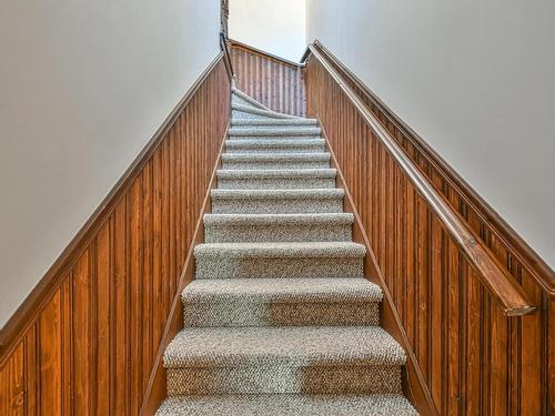 Staircase - 8-300 Rue Du Mont-Plaisant, Mont-Tremblant, QC - Indoor Photo Showing Other Room