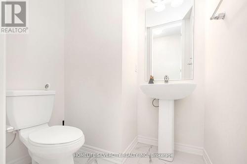 24 Speckled Alder Street, Caledon, ON - Indoor Photo Showing Bathroom