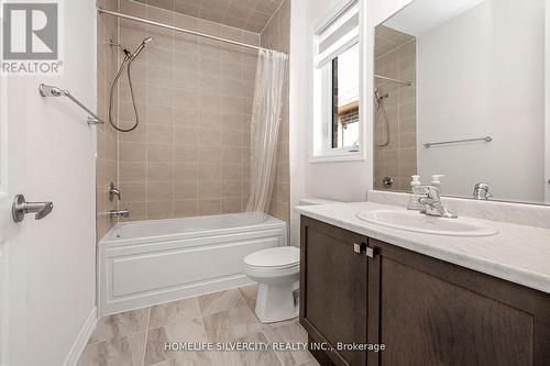 24 Speckled Alder Street, Caledon, ON - Indoor Photo Showing Bathroom