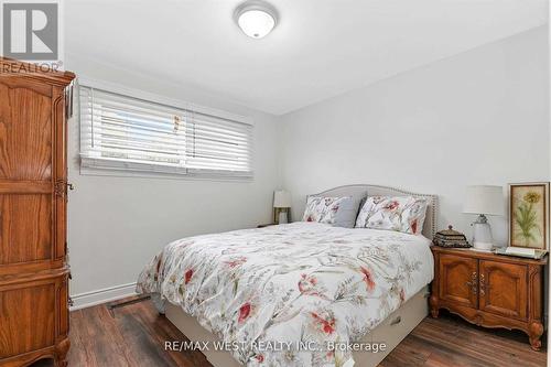 6260 Ellsworth Place, Niagara Falls, ON - Indoor Photo Showing Bedroom