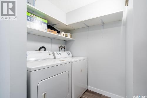 105 55 Alport Crescent, Regina, SK - Indoor Photo Showing Laundry Room