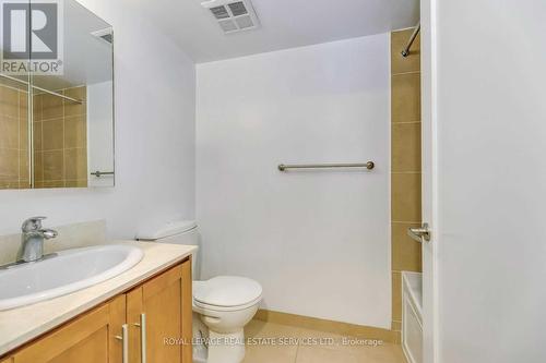 610 - 20 Blue Jays Way, Toronto, ON - Indoor Photo Showing Bathroom
