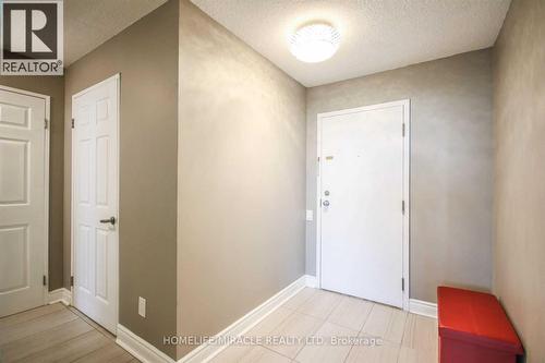 Lph11 - 2466 Eglinton Avenue E, Toronto, ON - Indoor Photo Showing Other Room