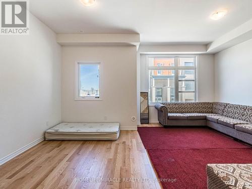 23 Quilico Road, Vaughan, ON - Indoor Photo Showing Other Room