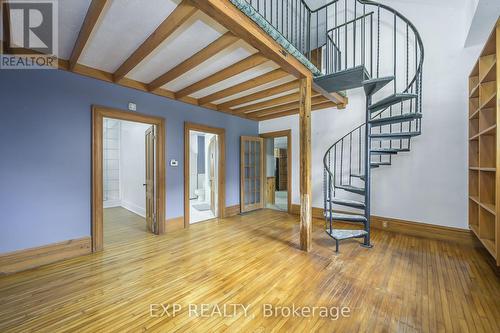 38814 Talbot Line, Southwold, ON - Indoor Photo Showing Other Room