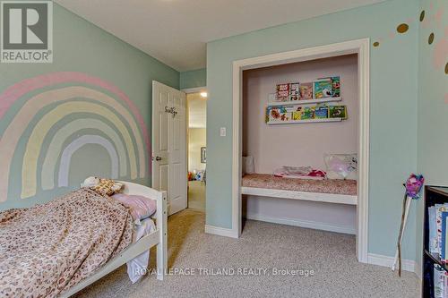 29 Havenridge Crt, St. Thomas, ON - Indoor Photo Showing Bedroom