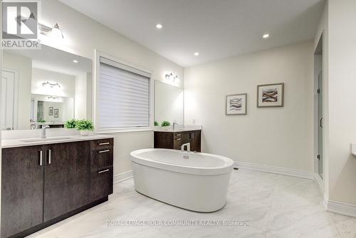 119 Lady Jessica Dr, Vaughan, ON - Indoor Photo Showing Bathroom