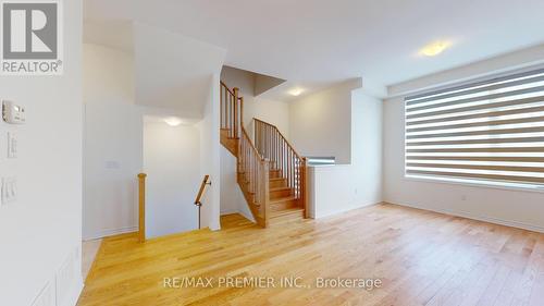 16 Wascana Road, Vaughan, ON - Indoor Photo Showing Other Room