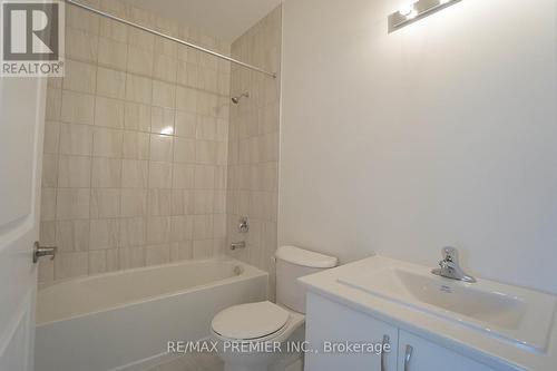 16 Wascana Road, Vaughan, ON - Indoor Photo Showing Bathroom